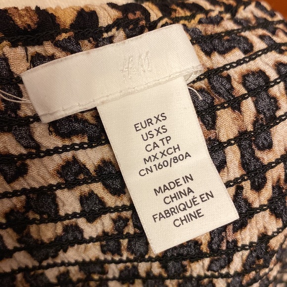 H&M Leopard Dress 🐆 - Picture 9 of 9